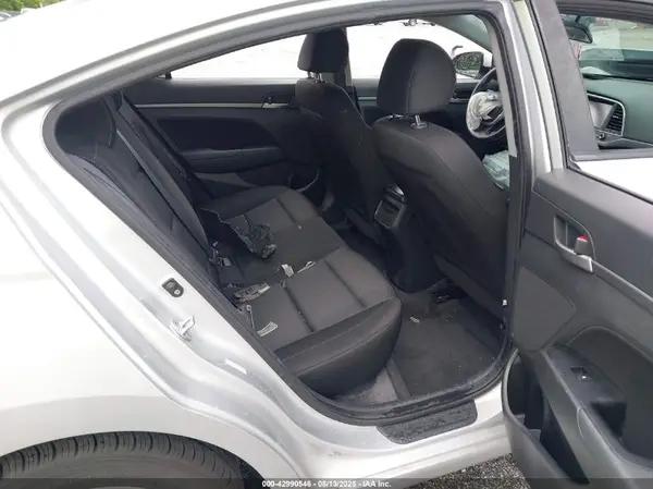 KMHD84LFXJU525171 2018 HYUNDAI ELANTRA - Image 8