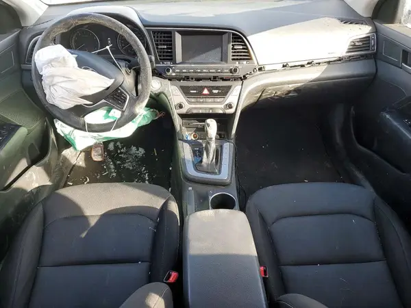 KMHD84LFXJU529561 2018 HYUNDAI ELANTRA - Image 8