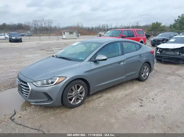 KMHD84LFXJU537630 2018 HYUNDAI ELANTRA - Image 2