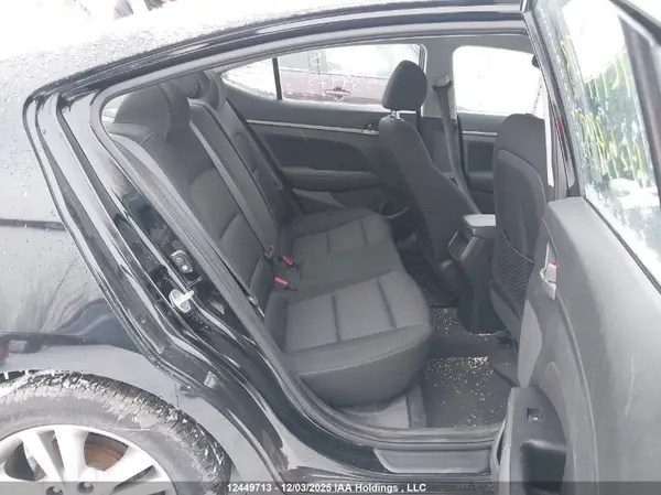 KMHD84LFXJU539975 2018 HYUNDAI ELANTRA - Image 8