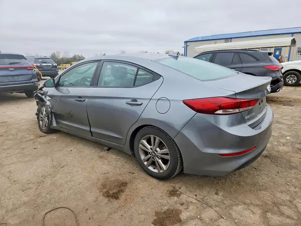 KMHD84LFXJU543573 2018 HYUNDAI ELANTRA - Image 2