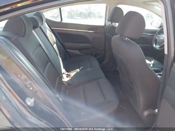 KMHD84LFXJU551463 2018 HYUNDAI ELANTRA - Image 8