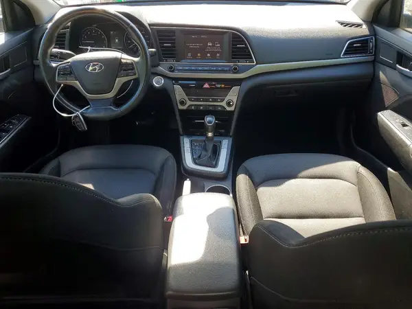KMHD84LFXJU557313 2018 HYUNDAI ELANTRA - Image 8