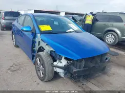 KMHD84LFXJU557800 2018 HYUNDAI ELANTRA