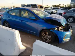 KMHD84LFXJU557831 2018 HYUNDAI ELANTRA
