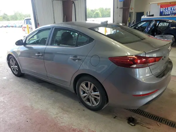 KMHD84LFXJU576556 2018 HYUNDAI ELANTRA - Image 2
