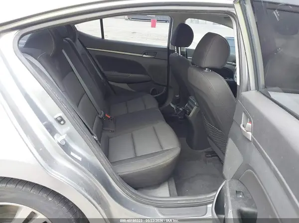 KMHD84LFXJU588089 2018 HYUNDAI ELANTRA - Image 8