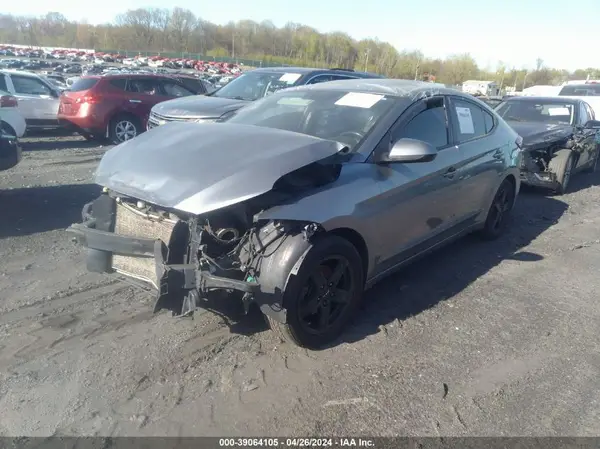 KMHD84LFXJU595284 2018 HYUNDAI ELANTRA - Image 2