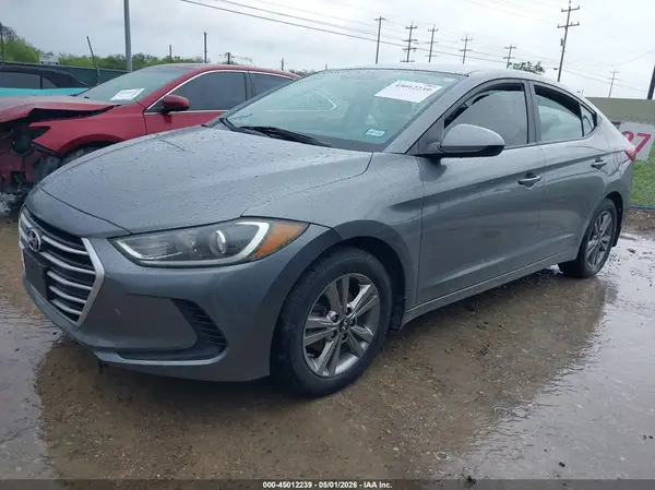 KMHD84LFXJU608731 2018 HYUNDAI ELANTRA - Image 2