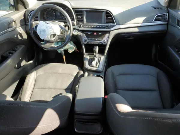 KMHD84LFXJU609488 2018 HYUNDAI ELANTRA - Image 8