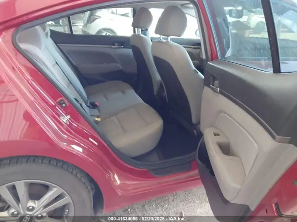 KMHD84LFXJU612021 2018 HYUNDAI ELANTRA - Image 8