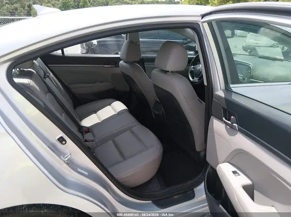KMHD84LFXJU612634 2018 HYUNDAI ELANTRA - Image 8