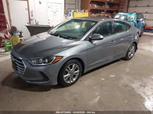 KMHD84LFXJU614917 2018 HYUNDAI ELANTRA - Image 2