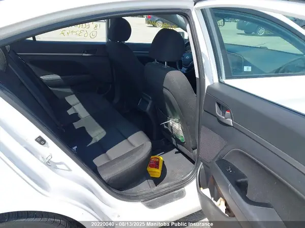 KMHD84LFXJU632947 2018 HYUNDAI ELANTRA - Image 8