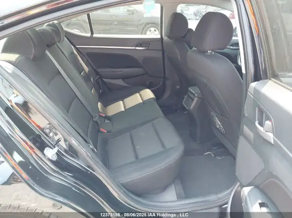 KMHD84LFXJU633290 2018 HYUNDAI ELANTRA - Image 8