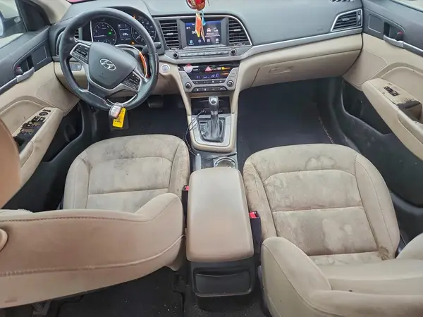 KMHD84LFXJU638327 2018 HYUNDAI ELANTRA - Image 8