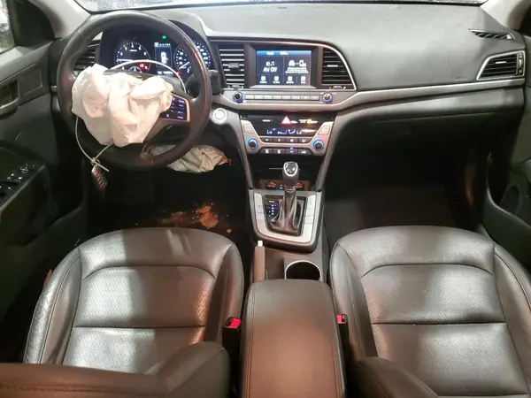KMHD84LFXJU654513 2018 HYUNDAI ELANTRA - Image 8