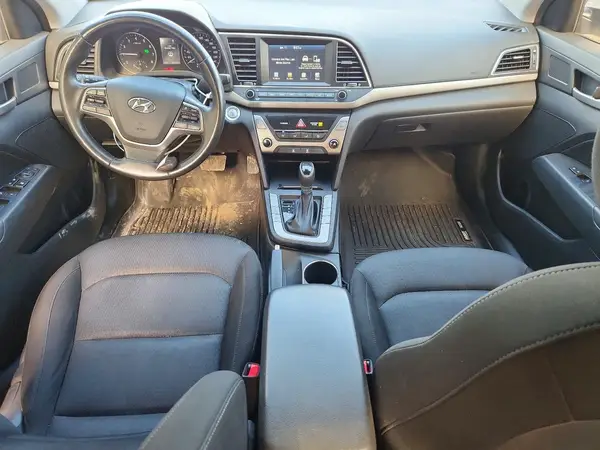 KMHD84LFXJU661137 2018 HYUNDAI ELANTRA - Image 8
