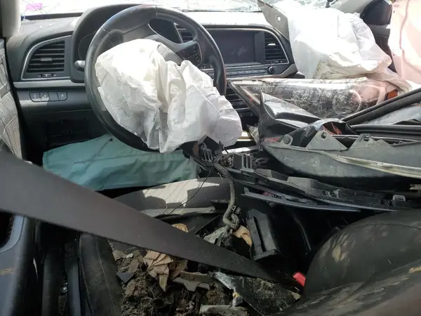 KMHD84LFXJU663129 2018 HYUNDAI ELANTRA - Image 8
