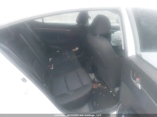 KMHD84LFXJU668959 2018 HYUNDAI ELANTRA - Image 8