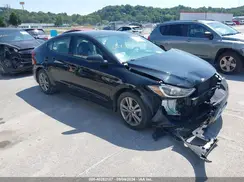 KMHD84LFXJU677922 2018 HYUNDAI ELANTRA