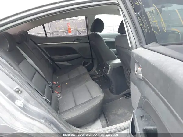 KMHD84LFXJU679167 2018 HYUNDAI ELANTRA - Image 8