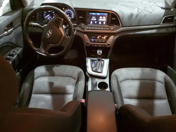 KMHD84LFXJU698642 2018 HYUNDAI ELANTRA - Image 8
