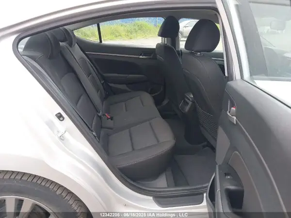 KMHD84LFXJU706013 2018 HYUNDAI ELANTRA - Image 8
