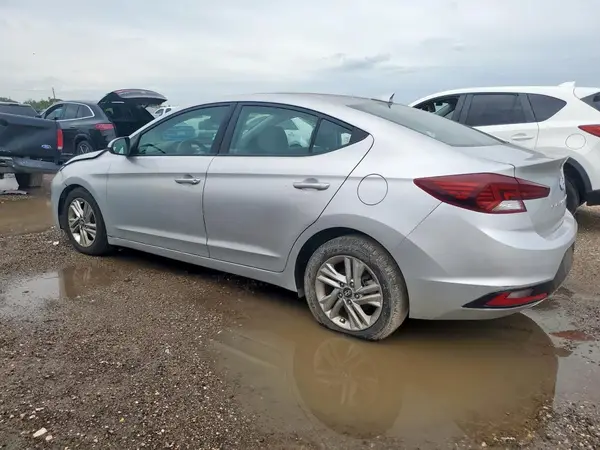 KMHD84LFXKU738977 2019 HYUNDAI ELANTRA - Image 2