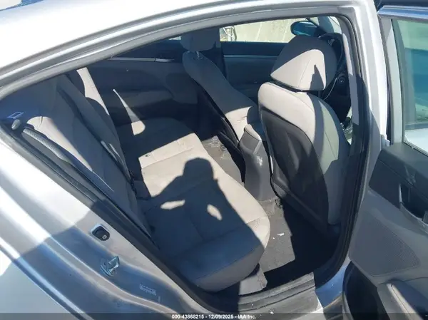 KMHD84LFXKU742012 2019 HYUNDAI ELANTRA - Image 8