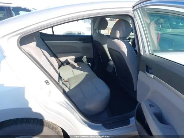 KMHD84LFXKU746190 2019 HYUNDAI ELANTRA - Image 8