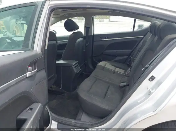 KMHD84LFXKU753138 2019 HYUNDAI ELANTRA - Image 8