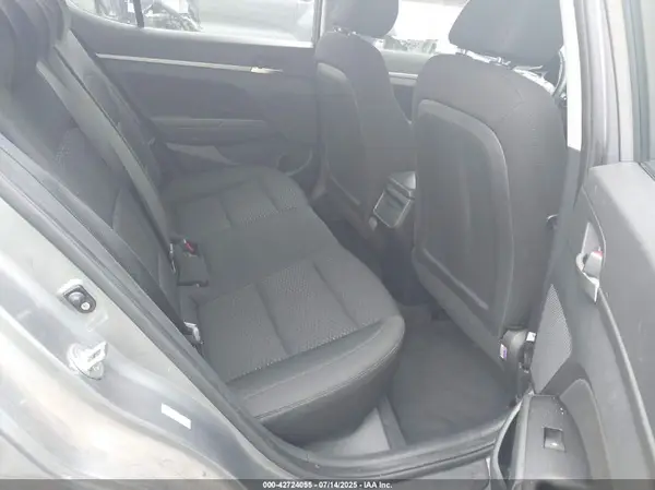 KMHD84LFXKU762485 2019 HYUNDAI ELANTRA - Image 8