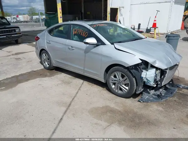 KMHD84LFXKU762860 2019 HYUNDAI ELANTRA - Image 1