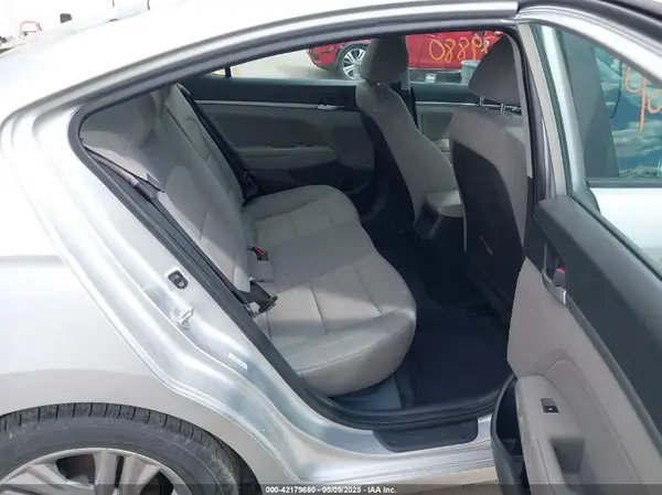 KMHD84LFXKU762860 2019 HYUNDAI ELANTRA - Image 8