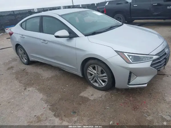 KMHD84LFXKU769288 2019 HYUNDAI ELANTRA - Image 1