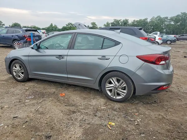 KMHD84LFXKU769873 2019 HYUNDAI ELANTRA - Image 2