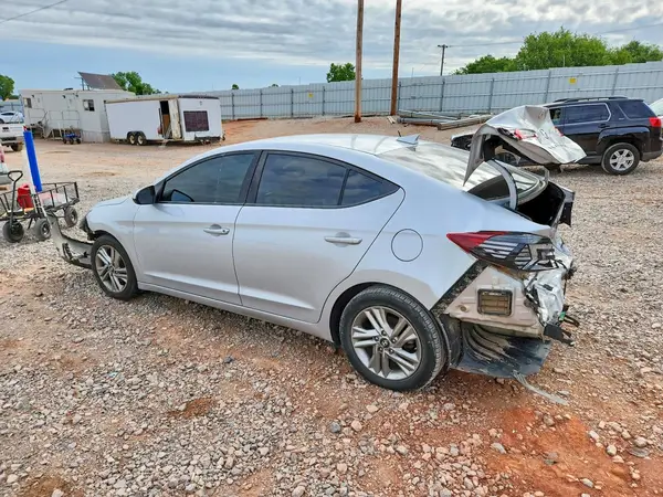 KMHD84LFXKU770375 2019 HYUNDAI ELANTRA - Image 2
