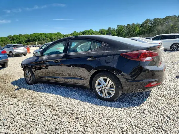 KMHD84LFXKU783109 2019 HYUNDAI ELANTRA - Image 2