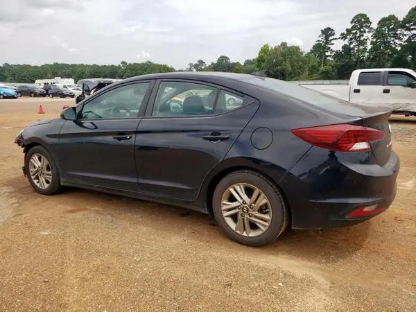 KMHD84LFXKU820322 2019 HYUNDAI ELANTRA - Image 2