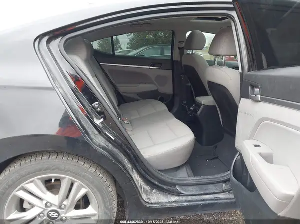KMHD84LFXKU839551 2019 HYUNDAI ELANTRA - Image 8