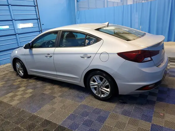 KMHD84LFXKU878978 2019 HYUNDAI ELANTRA - Image 2