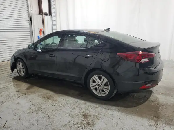 KMHD84LFXLU000761 2020 HYUNDAI ELANTRA - Image 2