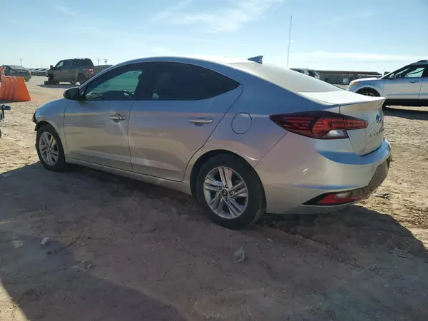 KMHD84LFXLU015454 2020 HYUNDAI ELANTRA - Image 2