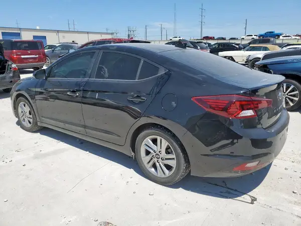 KMHD84LFXLU067814 2020 HYUNDAI ELANTRA - Image 2