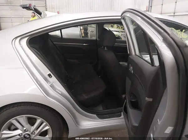 KMHD84LFXLU077873 2020 HYUNDAI ELANTRA - Image 8