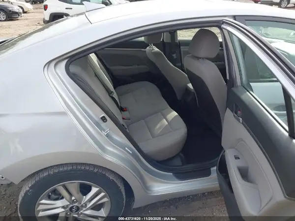 KMHD84LFXLU107339 2020 HYUNDAI ELANTRA - Image 8