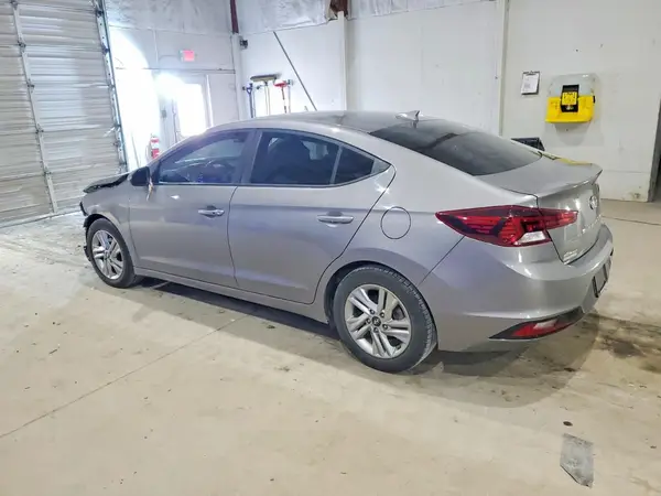 KMHD84LFXLU910653 2020 HYUNDAI ELANTRA - Image 2