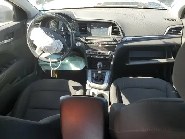 KMHD84LFXLU955950 2020 HYUNDAI ELANTRA - Image 8