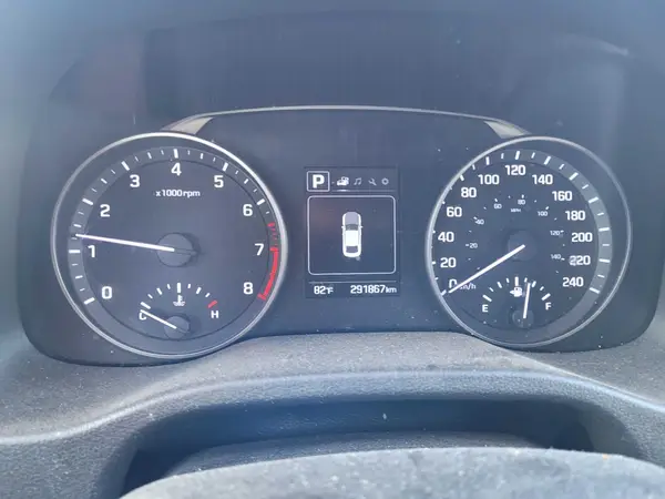 KMHD94LF0JU551651 2018 HYUNDAI ELANTRA - Image 8